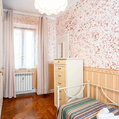 Apartment Intero Appartamento-velletri Centro Velletri